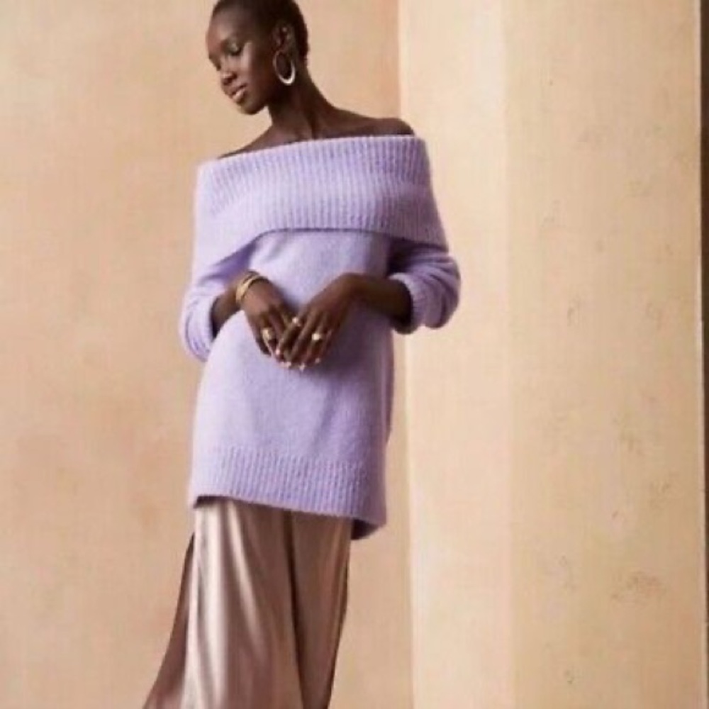 Banana Republic Alpaca Lavender Lilac Off-Shoulder oversized cowl neck Sweater